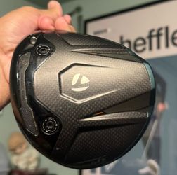 TaylorMade Golf Driver Head QI4D