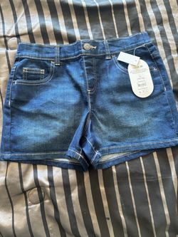 Girl shorts