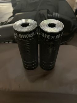 Bran New Pegs 3 Sets