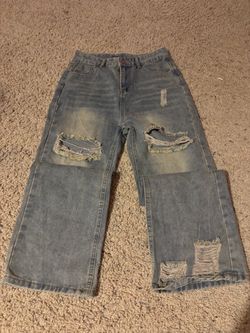 Light Wash Distressed Wide Leg Jeans
