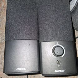 Bose Computer Speakers  $20 BLACK FRIDAY DEAL!!!!!