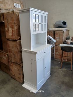 Kitchen Pantry