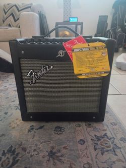 Fender Mustang 1 Guitar Amp