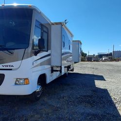 2012 Winnebago Vista T