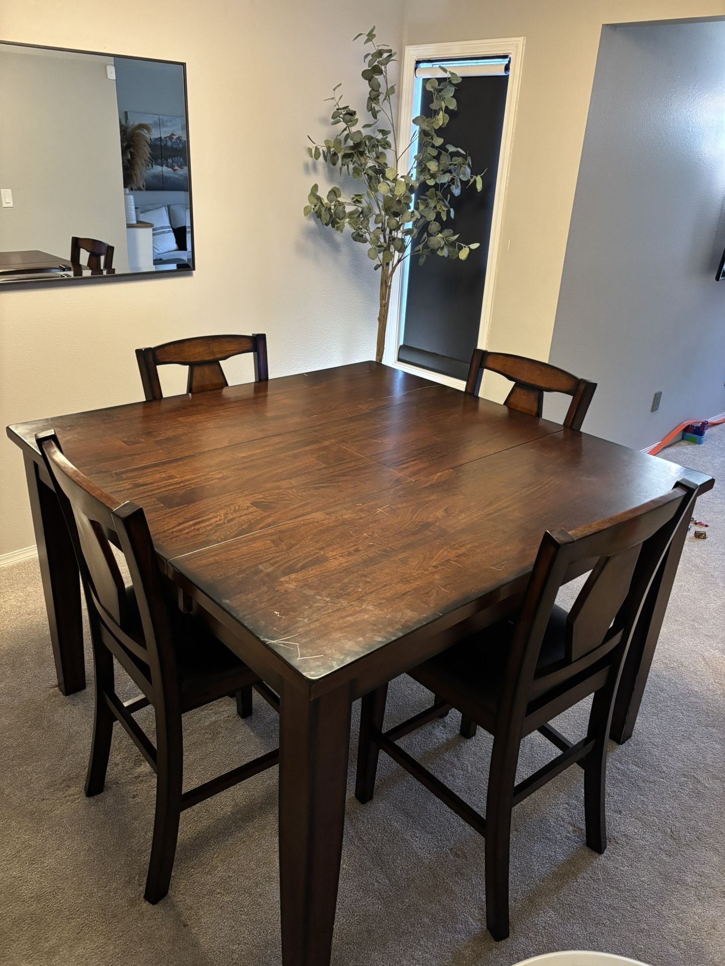 Mor Furniture Tall Table W/chairs&shelf $200 OBO