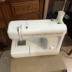 Kenmore Sewing Machine 