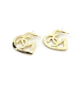 Chan.eL Earrings R.e. P 1-1