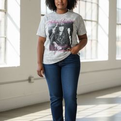 Vintage Style Whitney Houston Graphic Tee 