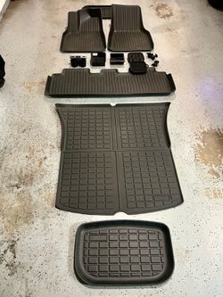 2023 Model Y Performance Accessories
