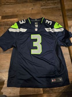 Like New Mens XXL Seahawks Russell Wilson Jersey