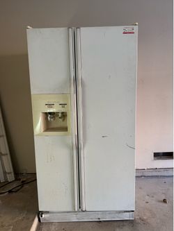 Used Refrigerator for free pickup