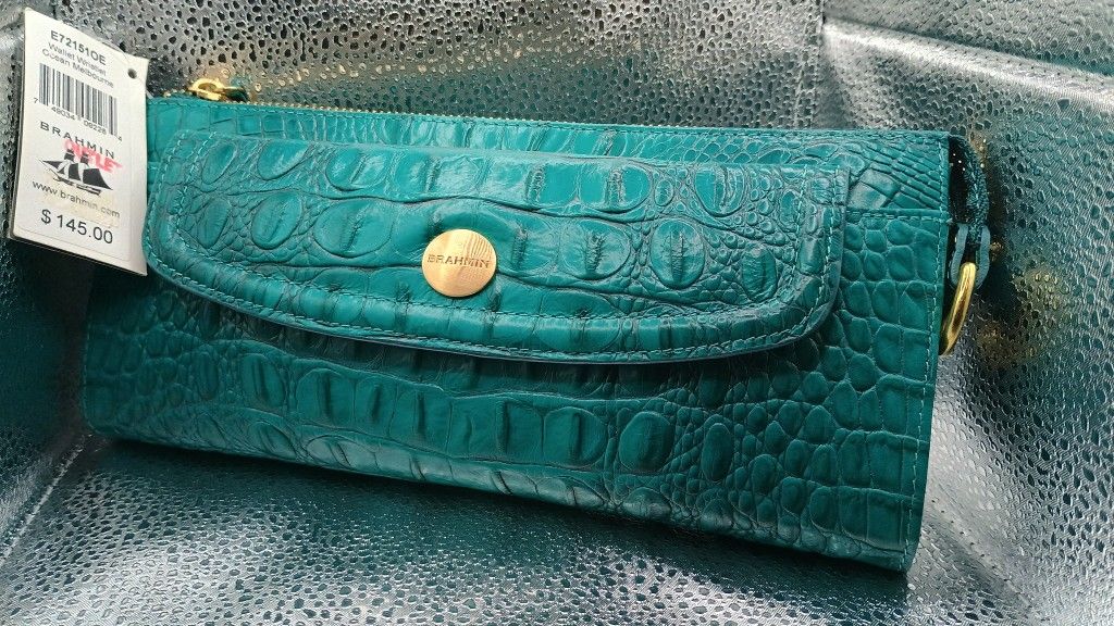 Brahmin Wallet Wristlet Ocean MELBOURNE (Like New)
