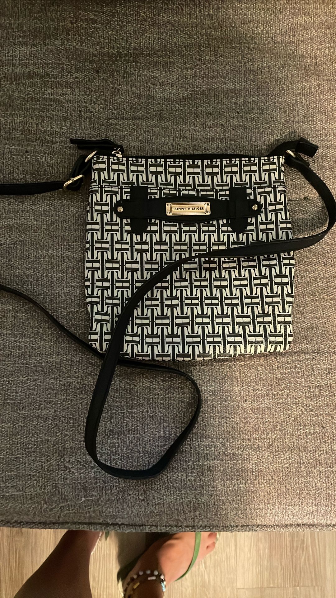 Tommy Hilfiger Crossbody