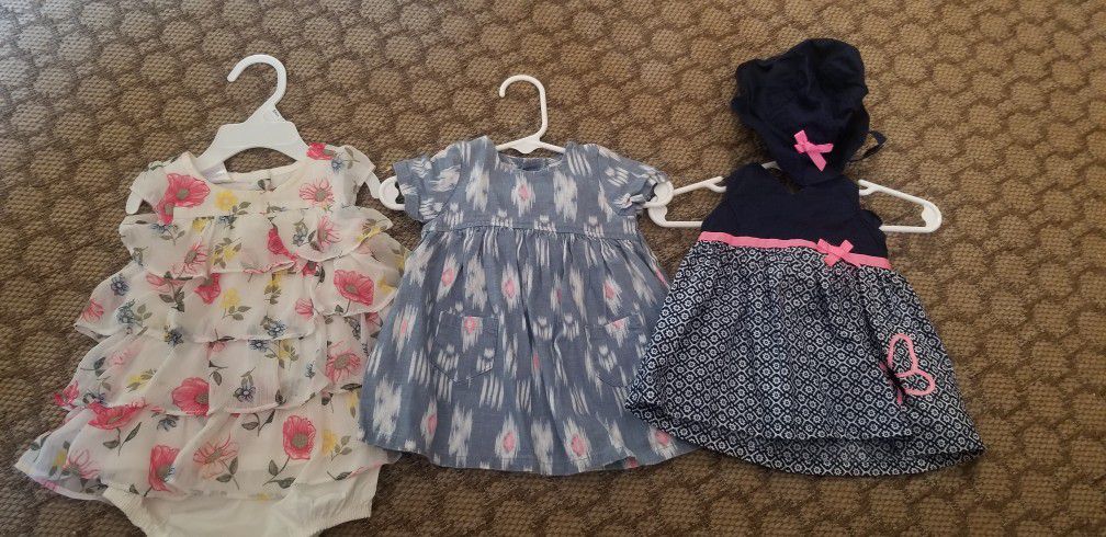 Used 3 Month Dress Sets