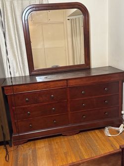Cherry Wood Dresser with Mirror.queen bed