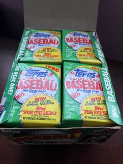 Topps 1990 Box of Baseball Bubblegum Cards Thumbnail