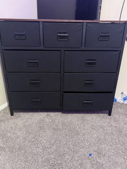 Dresser