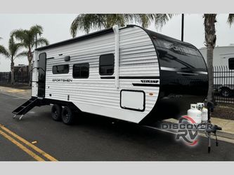 2026 Sportsmen Select 221Rksl