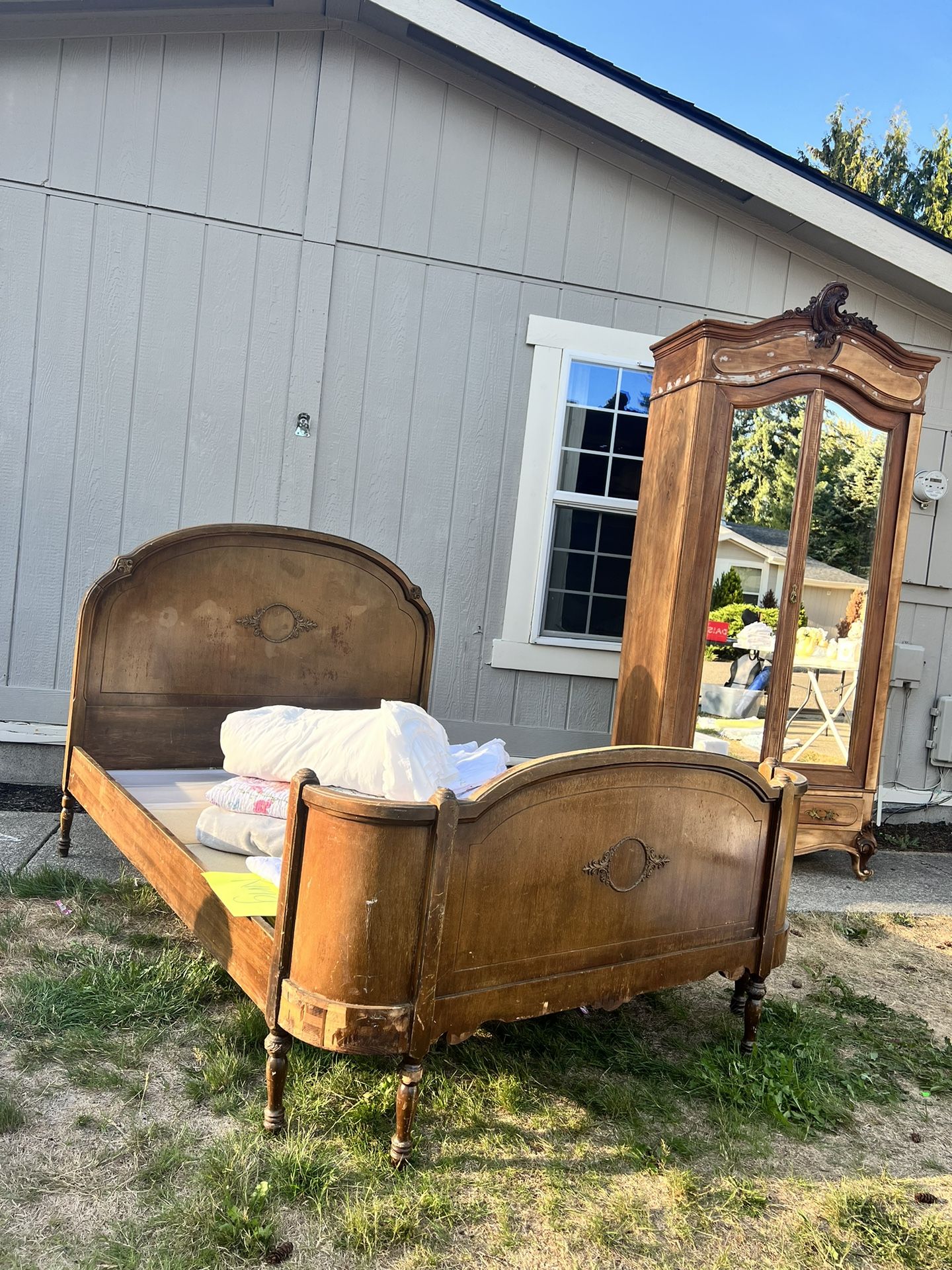 Antique Full Double Size Bed Headboard Rounded Footboard Heavy Solid Wood Bed Frame