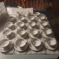 Edelstein Bavaria Maria Theresia 18785 36 Piece Tea Set 