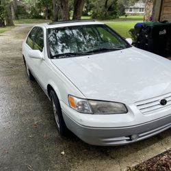 1999 Toyota Camry