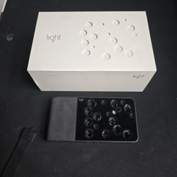 Light L16 4K Multi-Lense 52MP DSLR Camera