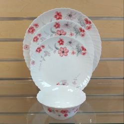 24pc Dinner set _ Opal Glassware ( NEW ) microwave & dishwasher safe