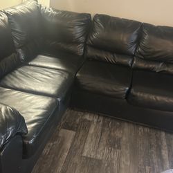 Black Leather Sectional Couch 