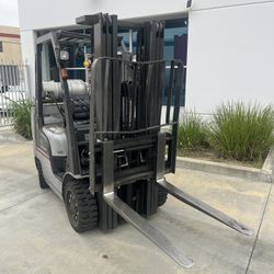 Nissan 5000lbs Forklift New Tires
