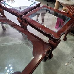Wooden Coffee Table And 2 Matching Corner Tables 