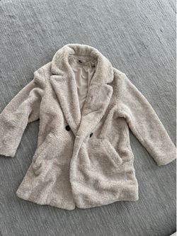 H&M Teddy/ Sherpa Women’s Coat Size Small