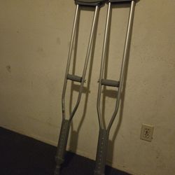 crutches unused 