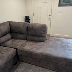 Sectional Couch 