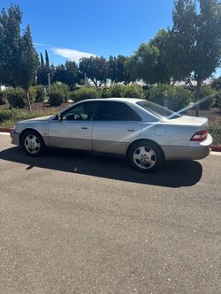 2001 Lexus ES 300
