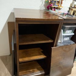 Pottery Barn Printer’s Media Bookcases (Set of 2) – Chestnut – Excellent Condition 