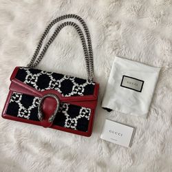 Gucci Red and Black Dionysus Medium Shoulder Bag with Silver Hardware