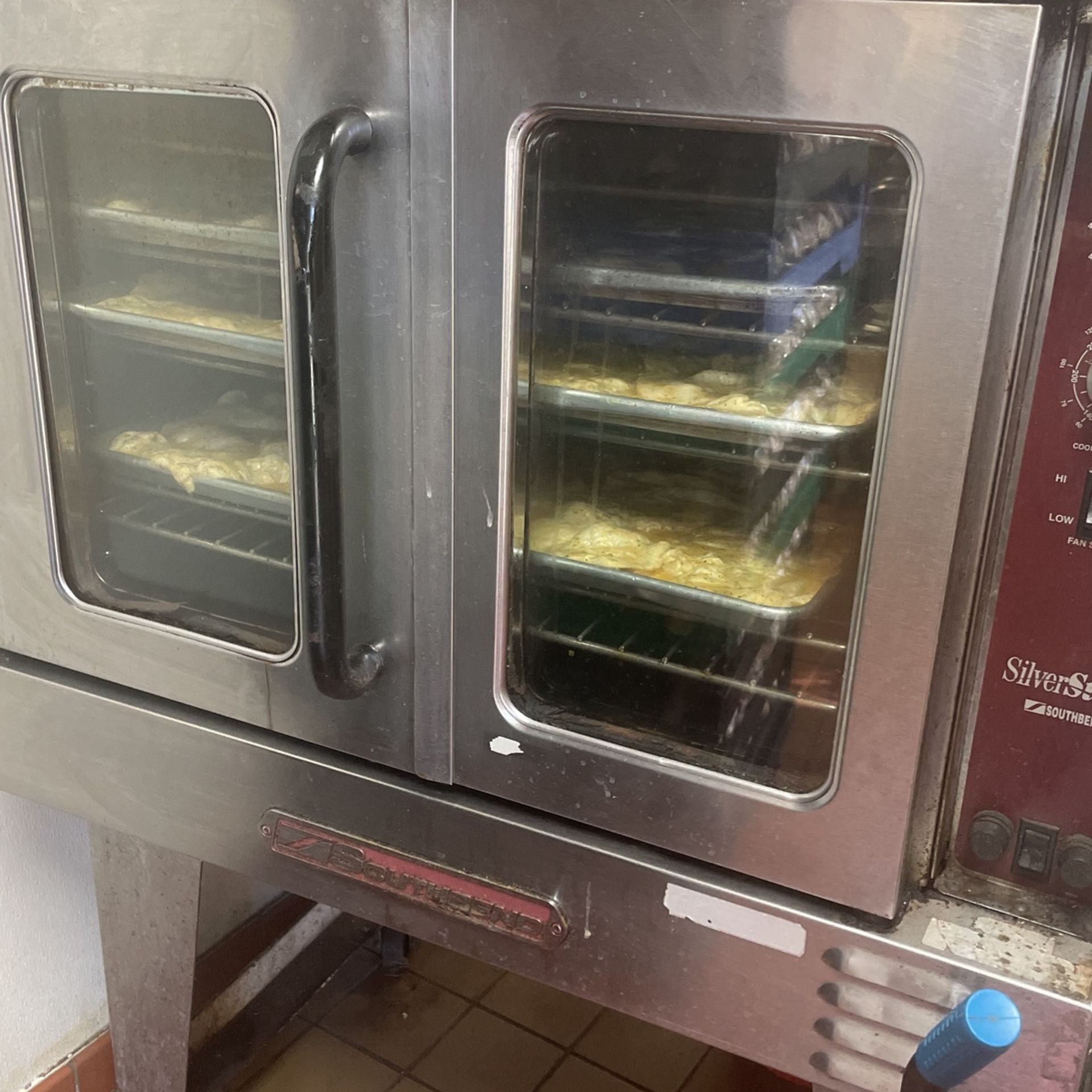 Commercial oven/Restaurant Equipment