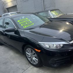 Honda Civic, 2018. Acepto carro a cambio