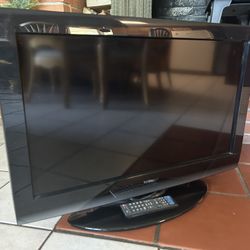 27.5” Toshiba Television 🖥️