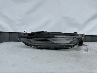 Chevy Chevrolet blazer 2019 2020 2021 2022 Headlight headlamp day time running light lamp left driver side LH used original OEM