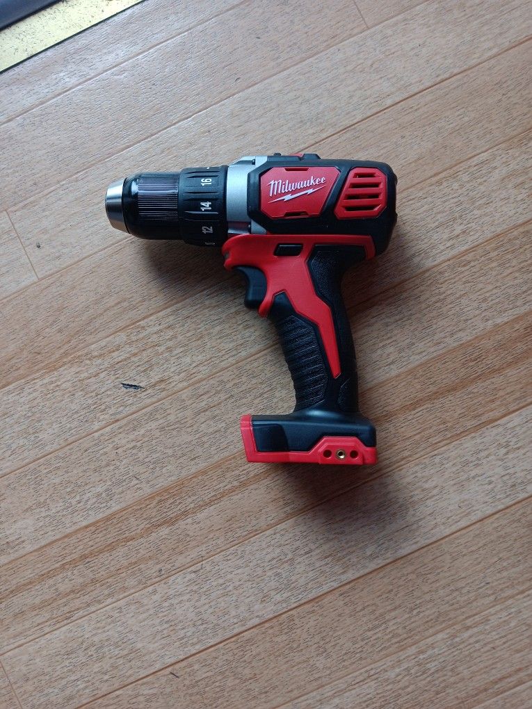 Milwaukee Drill