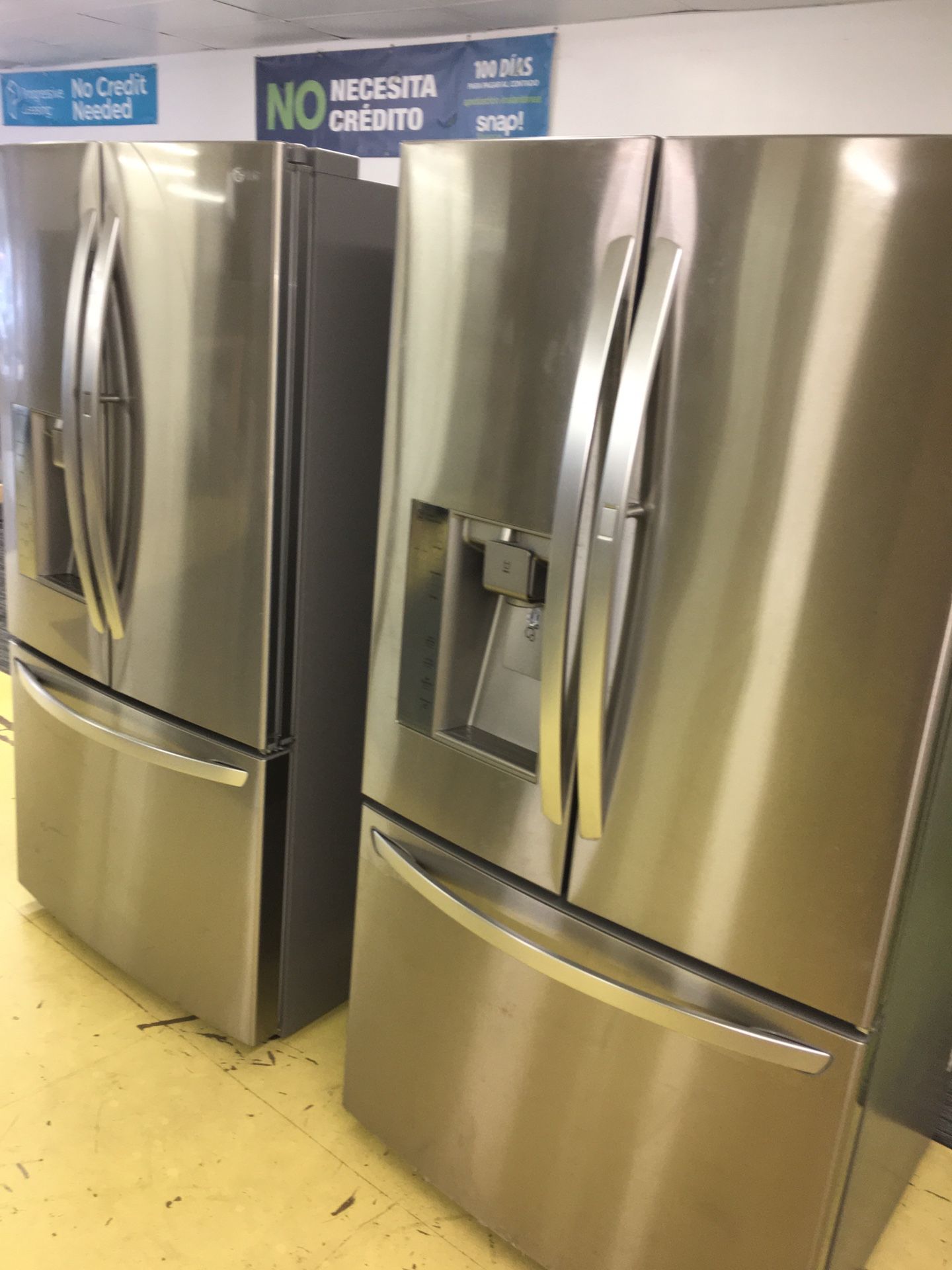 LG Stainless Steel French Door Refrigerator Scraches Dent With Chosecase on the Door No Credit Needed Just $79 The Down payment Cash price $1,800
