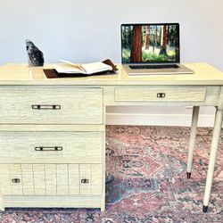 Vintage 60’s Dresser Medium Size