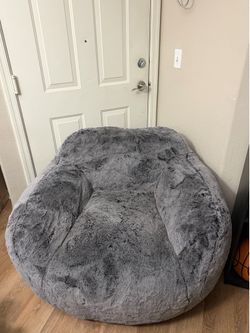 Fluffy chair