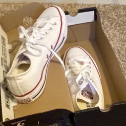 Converse Low Top