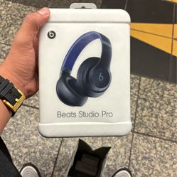 Beats Studio Pro