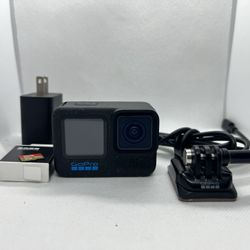 GOPRO HERO 12 BLACK /w 512GB SD Card