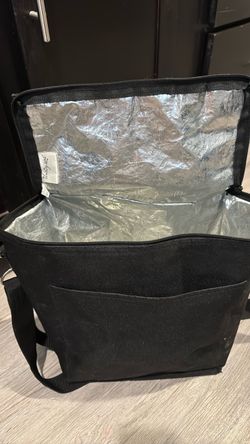 Insulated tote