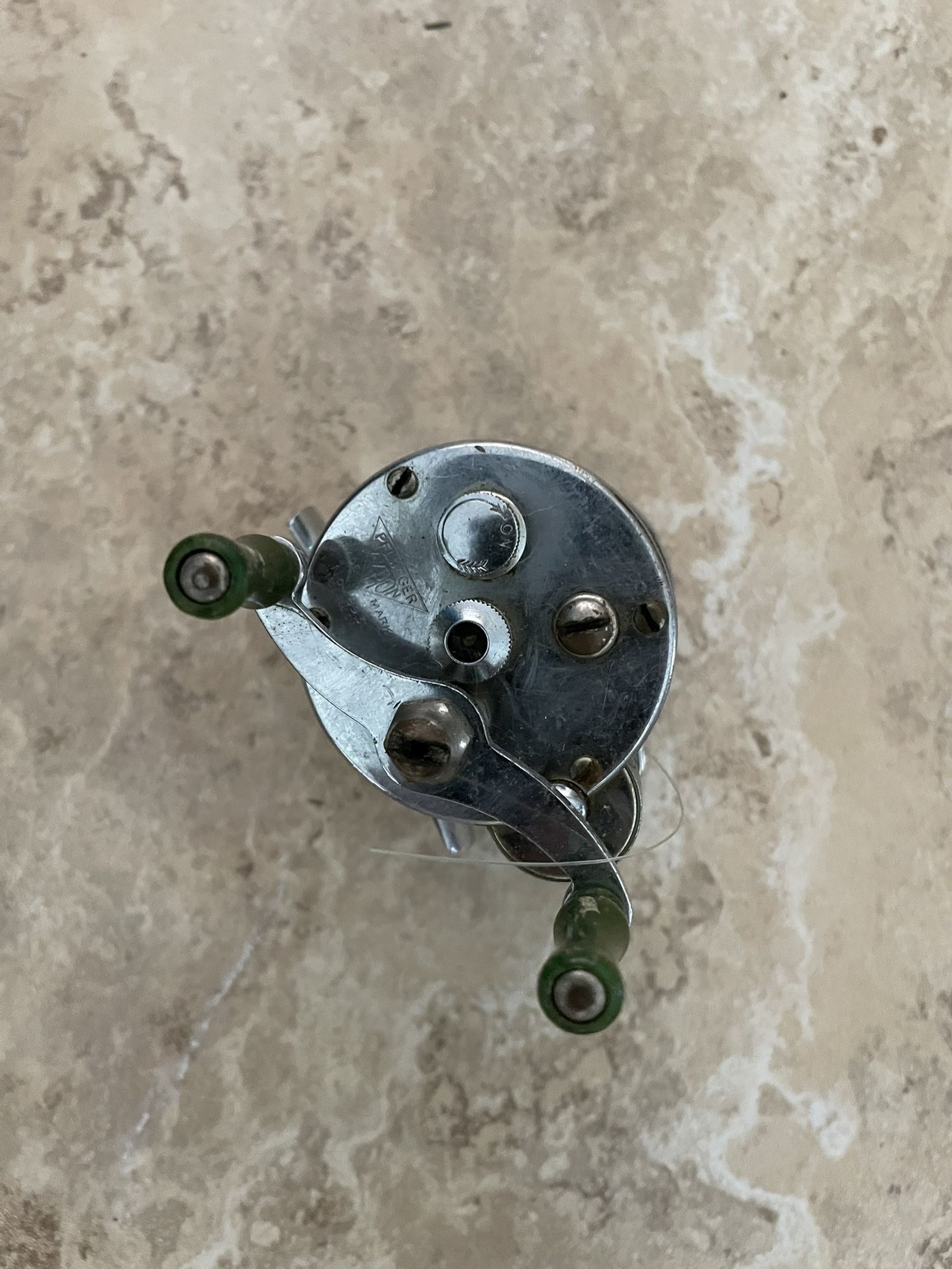 VINTAGE  FISHING REEls & LURES, FLIES