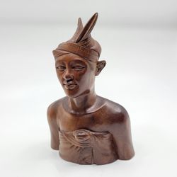 Vintage Bali Solid Carved Wooden Bust of a Young Man.
Pre-owned, good shape, no chips or cracks. May be some scuffs, if touch 
corners.
It is 8 7/8" t